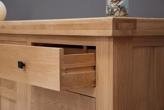 2022 China Factory Direct Sales on The Open and Closed Closed Sideboard